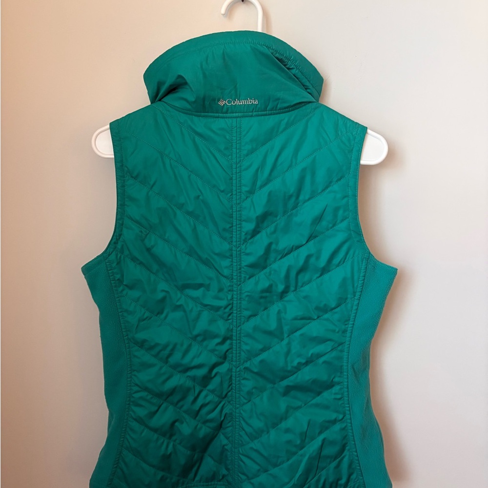 Turquoise / Teal Columbia Women’s Vest with Pockets Size Medium